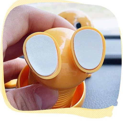 Spring Dancing Dolls