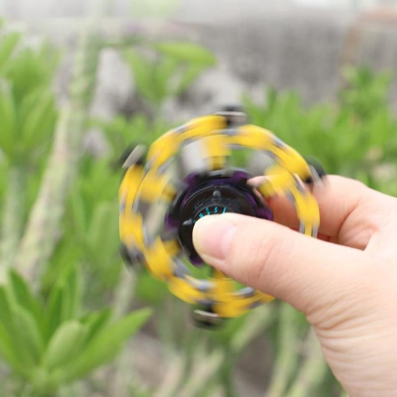 Transformable Fingertip Gyro